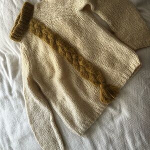 Wool and Mohair Vintage 1960s 1950s Cream and Tan Woman Sweater Knits by Thayer